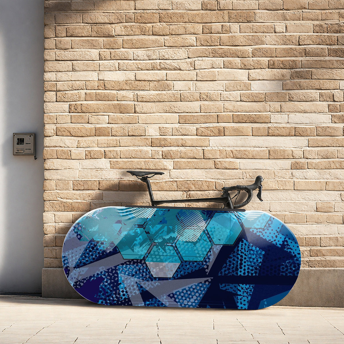 Copertura per ruote da bicicletta con progetto geometrico astratto